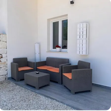 L' Angolo Da Dora *