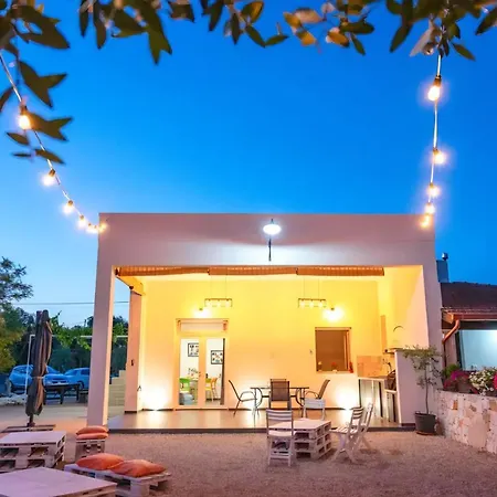 L' Angolo Da Dora Vakantiehuis Carovigno